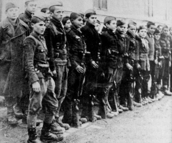 Jugoszláv partizánok- 1944
